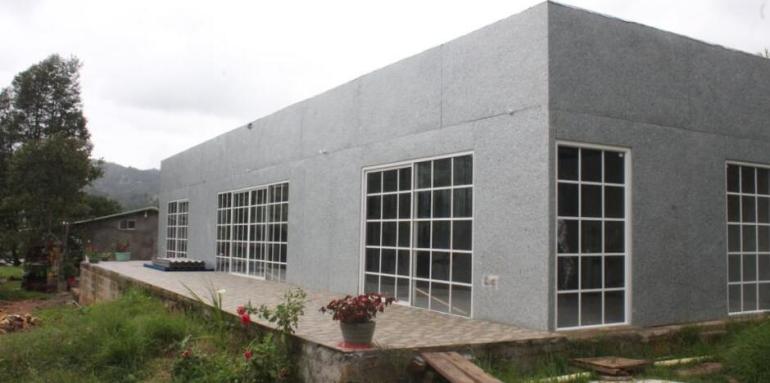 La primera vivienda con envases tetra pak se construyó en Colombia